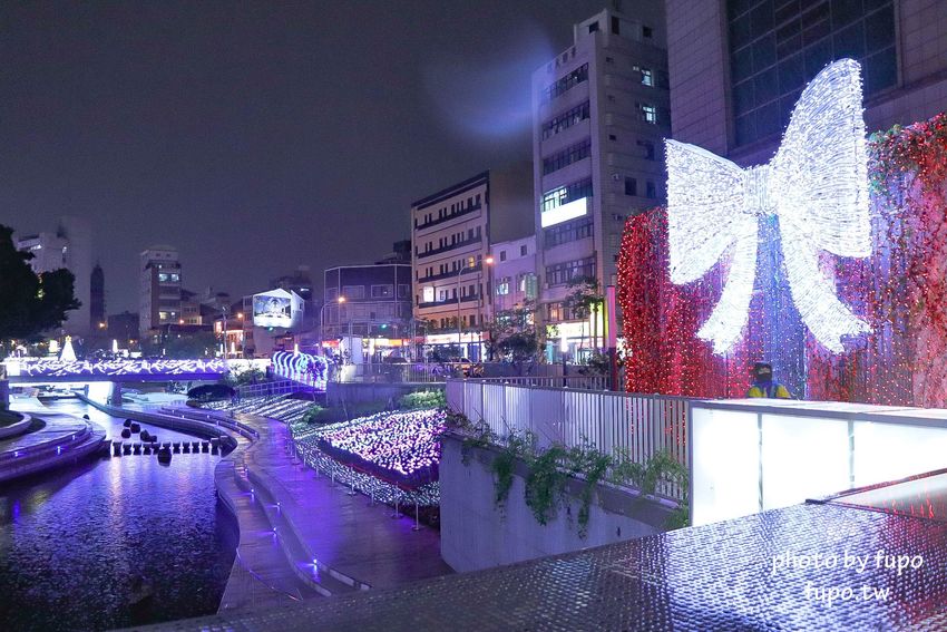 2017花漾柳川河岸光景藝術展點燈:音樂會+台中耶誕嘉年華(12/9~3/4)