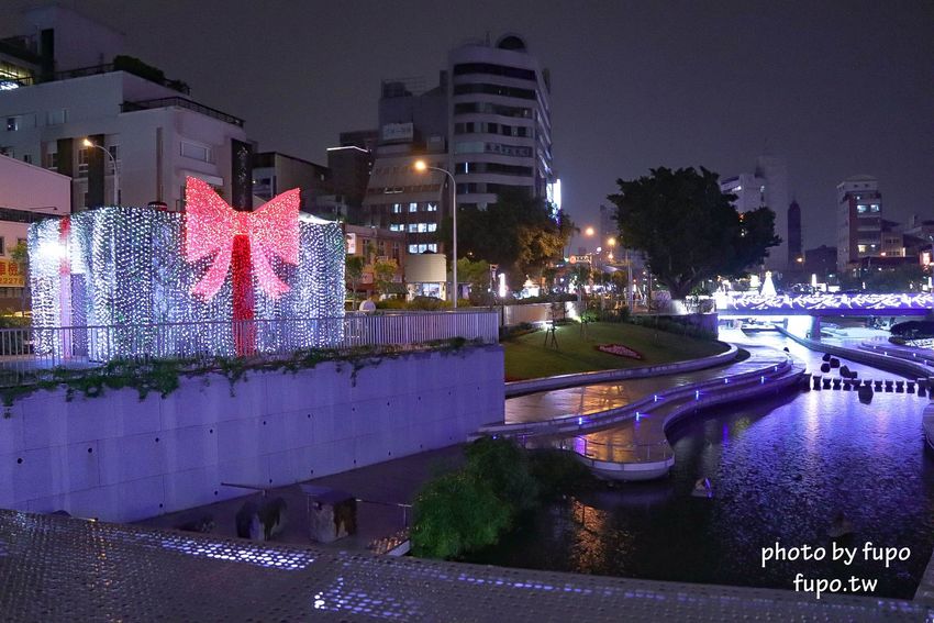 2017花漾柳川河岸光景藝術展點燈:音樂會+台中耶誕嘉年華(12/9~3/4)