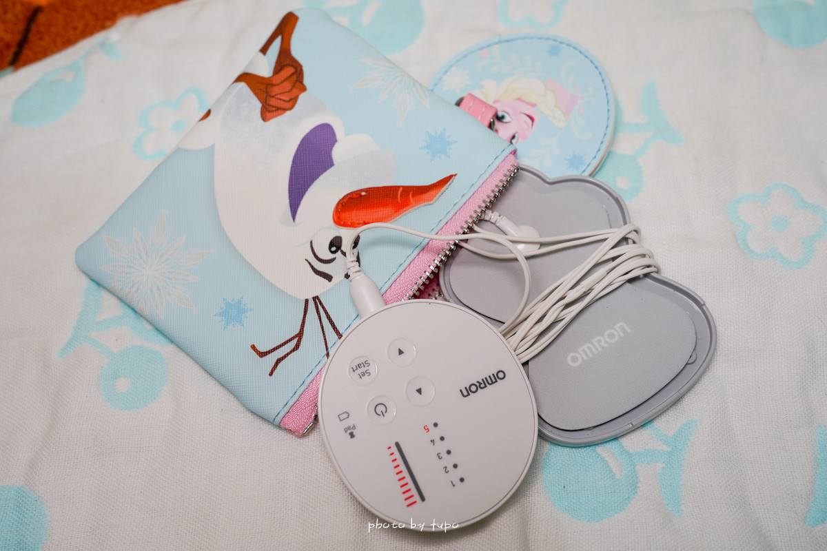 媽咪常備小幫手》日本製歐姆龍低週波治療器HV-F013:舒緩媽媽手.物理治療肌肉痠痛,小小一台方便攜帶，走到哪按到哪