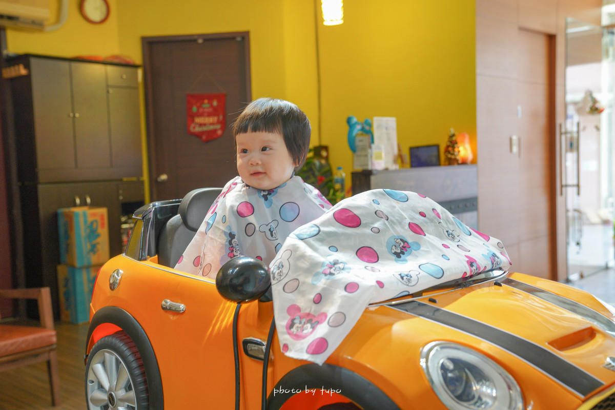 新北汐止兒童剪髮推薦～莎藝親子剪髮造型館，小朋友最愛的車車大集合、溜滑梯、迷你球池，剪髮也好好玩！