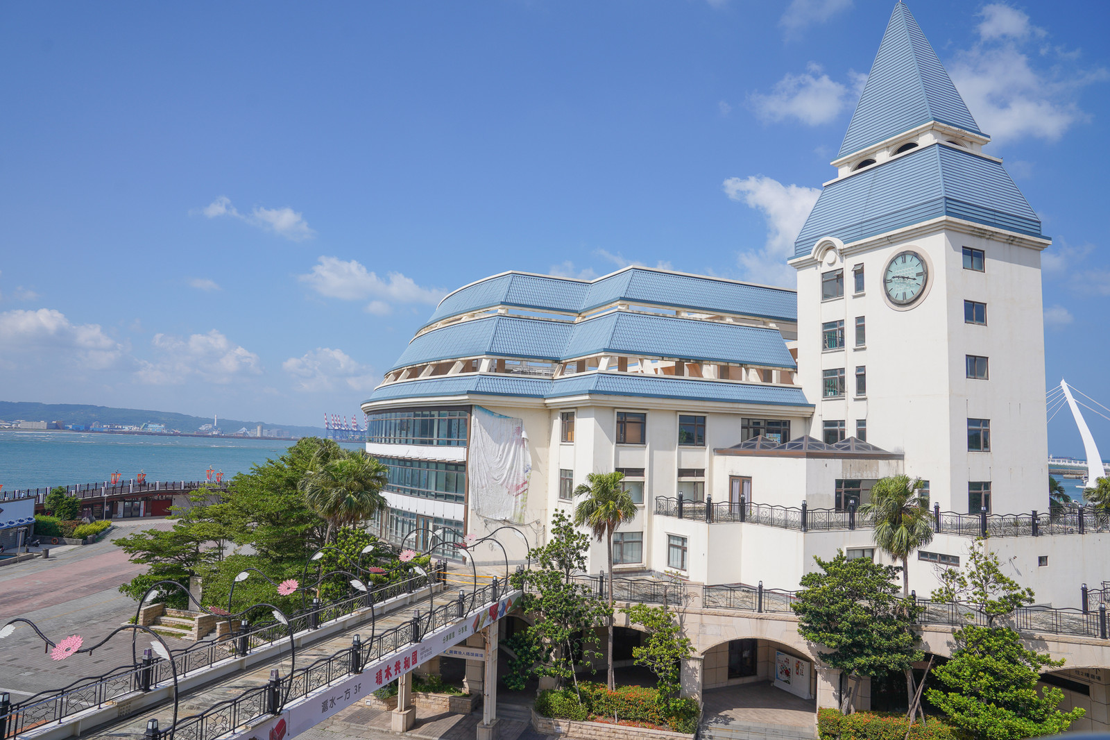 淡水親子飯店 》淡水福容大飯店，台灣最美的親子海景飯店，淡水阿熊主題房，房間內就可以玩水野餐