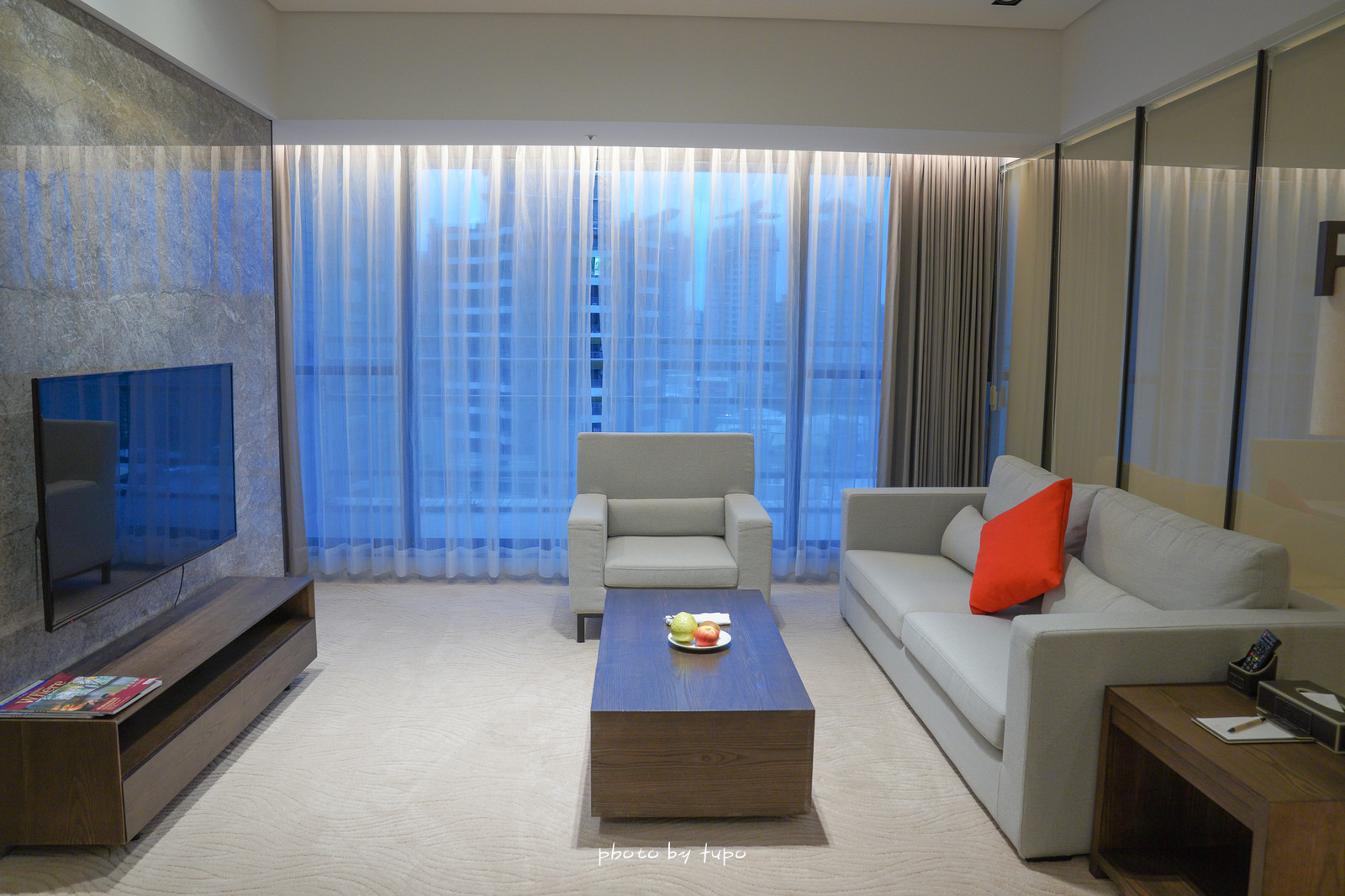 新北淡水住宿》蘊泉庄 Yun Estate Hotel，全套房房型，超寬敞大坪數，每間房都可以泡湯！