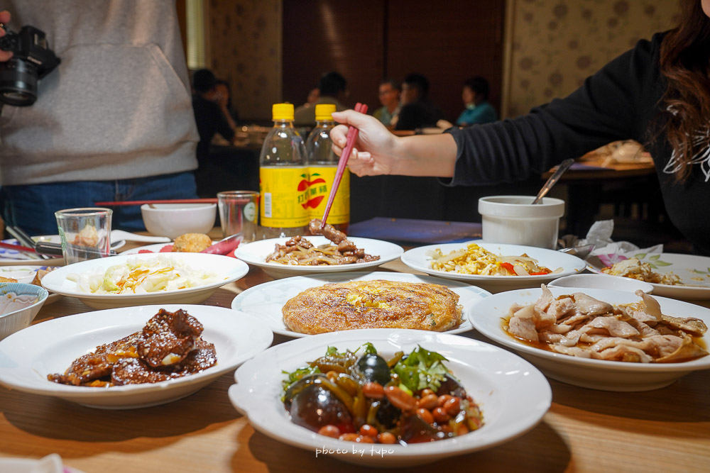台北台菜吃到飽》台北款待台菜餐廳，經典手路菜吃到飽，45道菜必吃菜色推薦