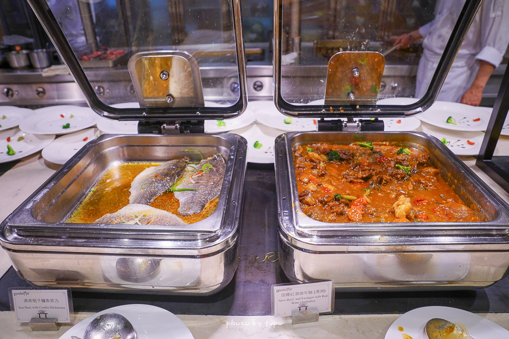 台北吃到飽》彩匯自助餐廳吃到飽，台北美福大飯店一樓，日本A5和牛龍蝦、海鮮拼盤、現煮牛肉麵、甜點