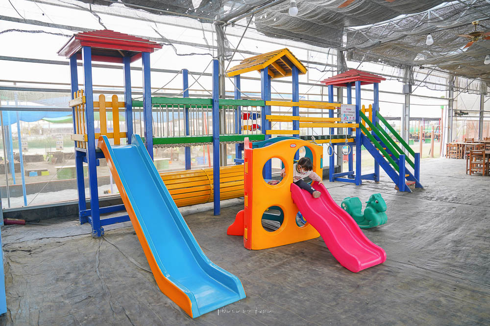 彰化景點》樂採果溫室農場開園囉，超好玩的農場樂園，採草莓控窯釣魚，城堡溜滑梯，DIY，玩到不想回家！