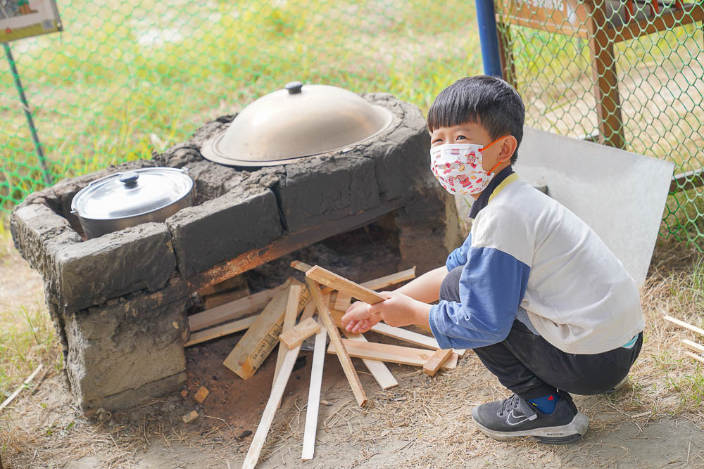 彰化景點》樂採果溫室農場開園囉，超好玩的農場樂園，採草莓控窯釣魚，城堡溜滑梯，DIY，玩到不想回家！