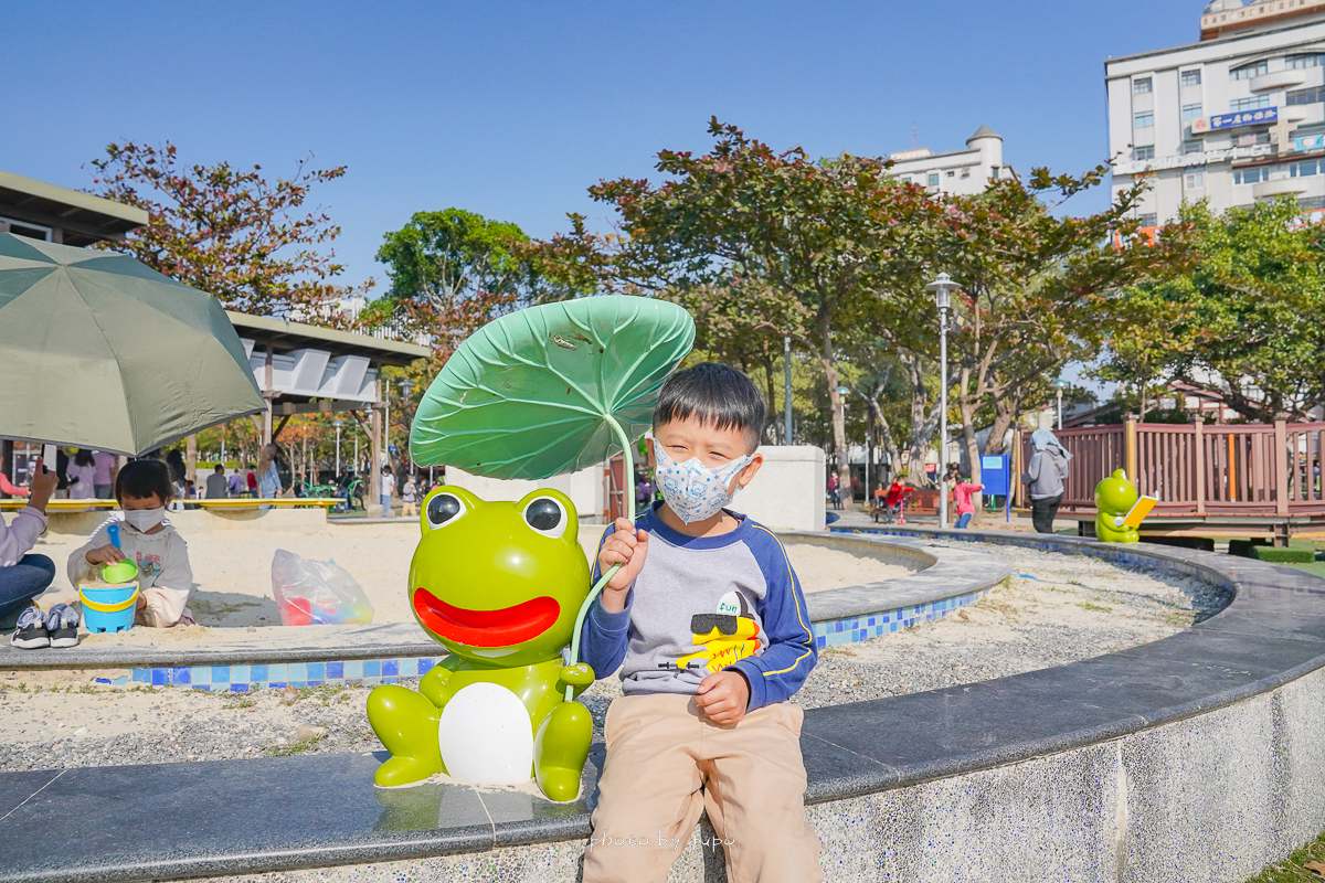 嘉義景點》嘉義文化公園變身青蛙公園，諸羅樹蛙共融遊戲場，免費親子景點