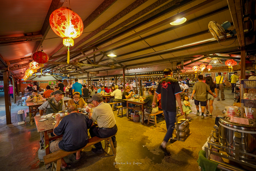 屏東林邊美食》水月軒鮮蝦美食餐廳，古色古香中式泰國蝦餐廳，人氣胡椒蝦檸檬蝦、菜單價位 @小腹婆大世界