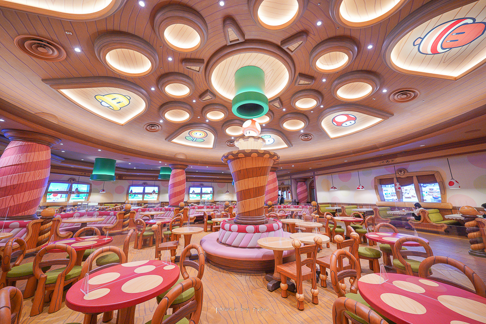 日本環球影城餐廳》超級任天堂世界蘑菇屋餐廳，奇諾比奧餐廳，進入地下道用餐、菜單價位。