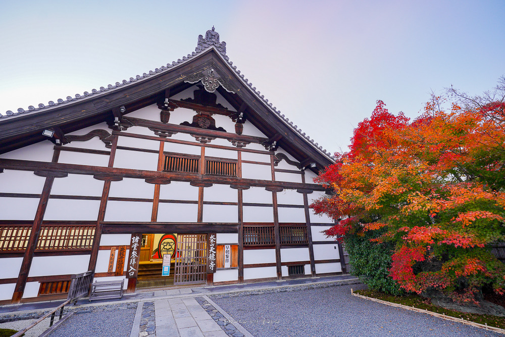 嵐山景點》天龍寺,超爆美的楓葉林、如詩如畫的曹源池庭園、門票收費 @小腹婆大世界