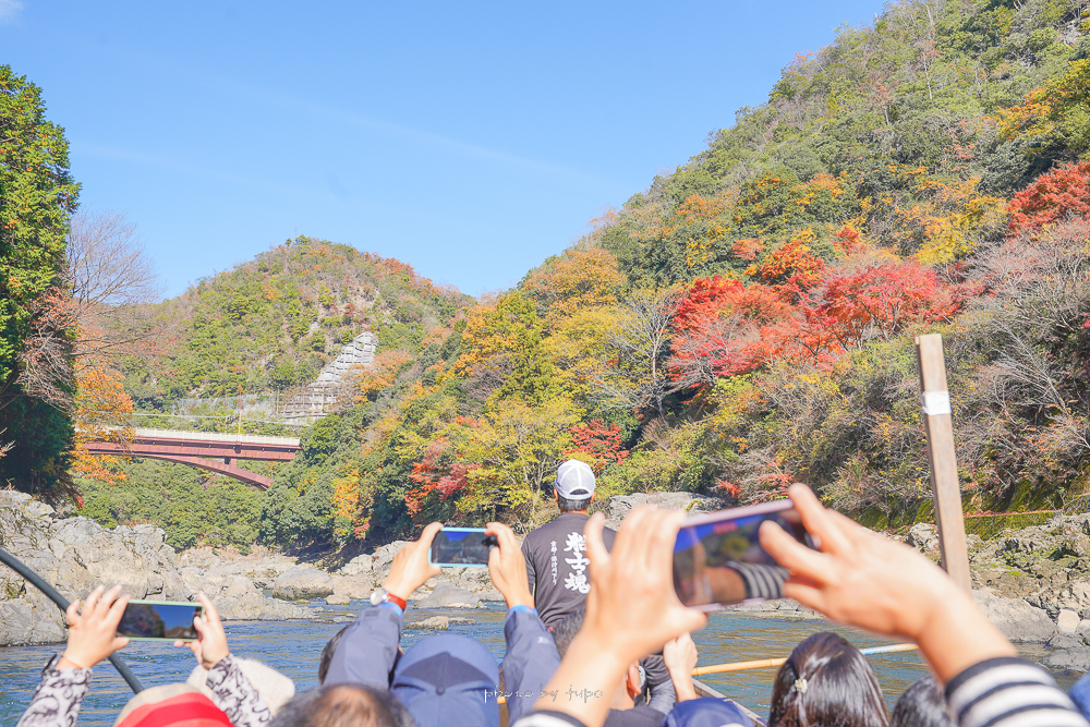 京都景點》嵐山小火車、保津川遊船、京馬車親自體驗分享、總花費分享