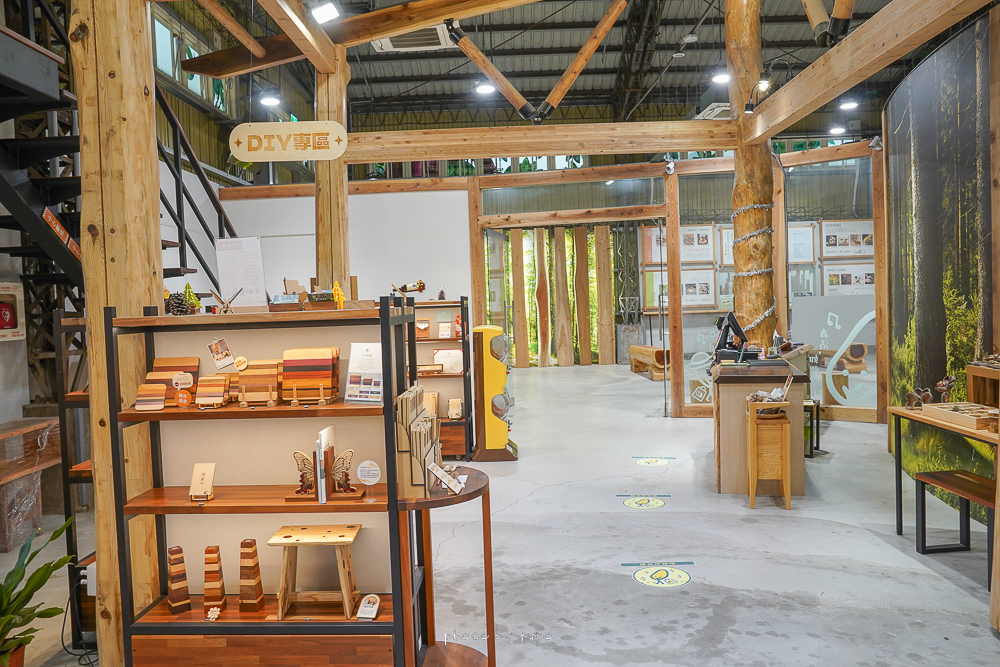 宜蘭蘇澳室內景點》森學苑，全新木材觀光工廠免費開放參觀、木頭遊戲區免費玩