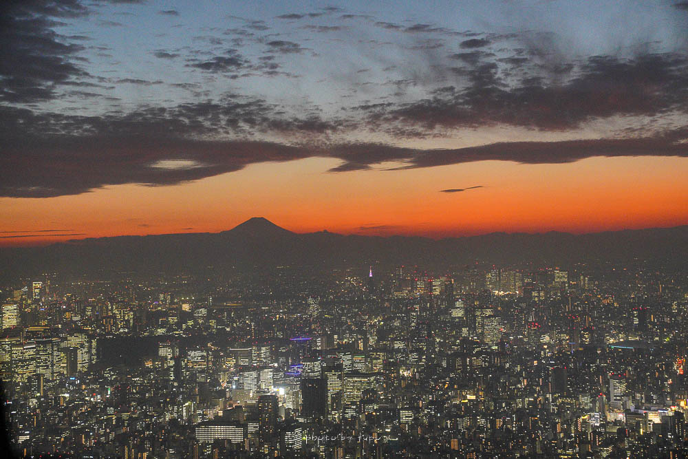 東京景點》東京晴空塔，634公尺世界第一高塔，浪漫純白天空樹，俯瞰東京夜景約會景點