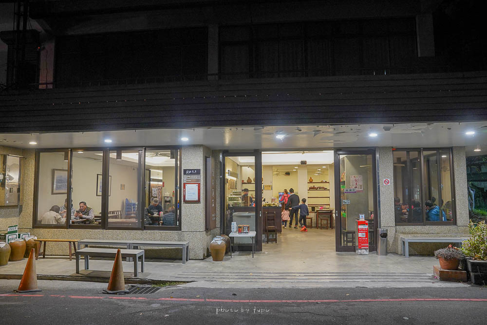 苗栗公館美食》福樂麵店，創立民國66年的老字號麵店，最新菜單價位、停車場