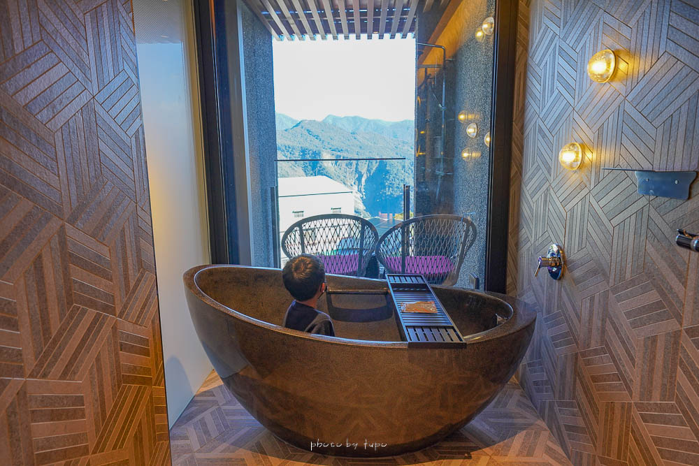 阿里山最新飯店|阿里山英迪格酒店Hotel Indigo Alishan|高空無邊際泳池,可惜房間景觀是鐵皮屋