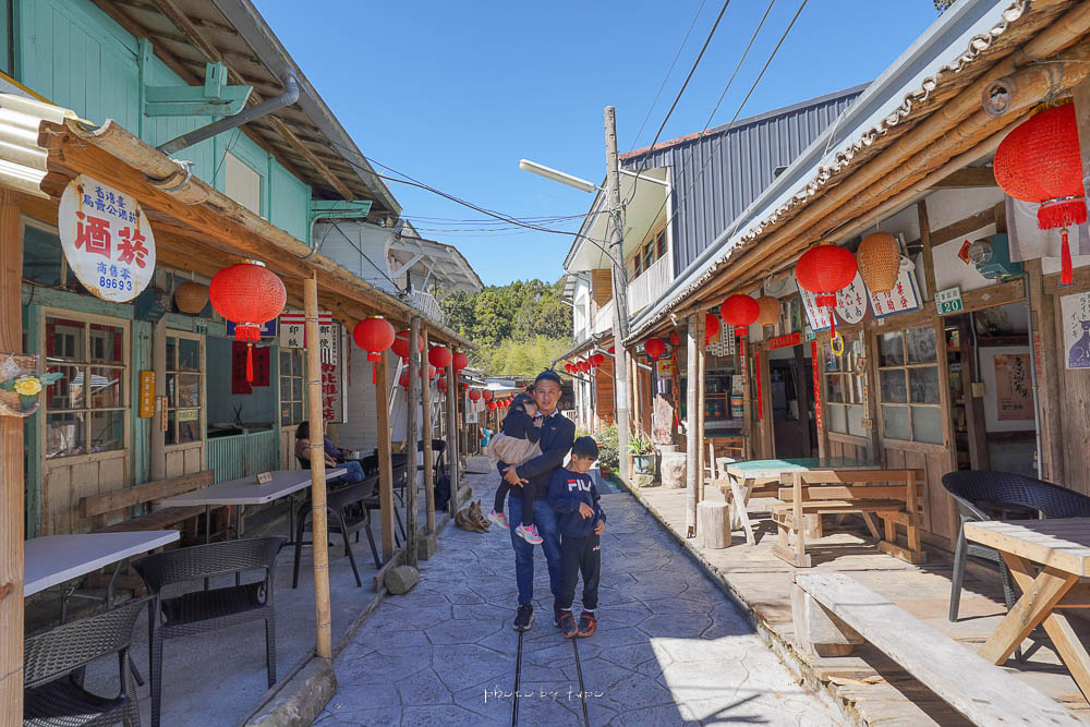 奮起湖景點》百年老老街(下脚店仔),保留原始樣貌的私房老街 @小腹婆大世界