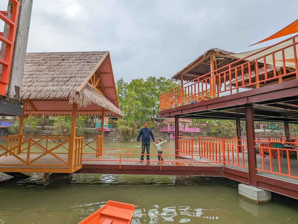 雲林斗六新景點|近水樓台湖畔森林咖啡,峇里島南洋風景觀餐廳,門票