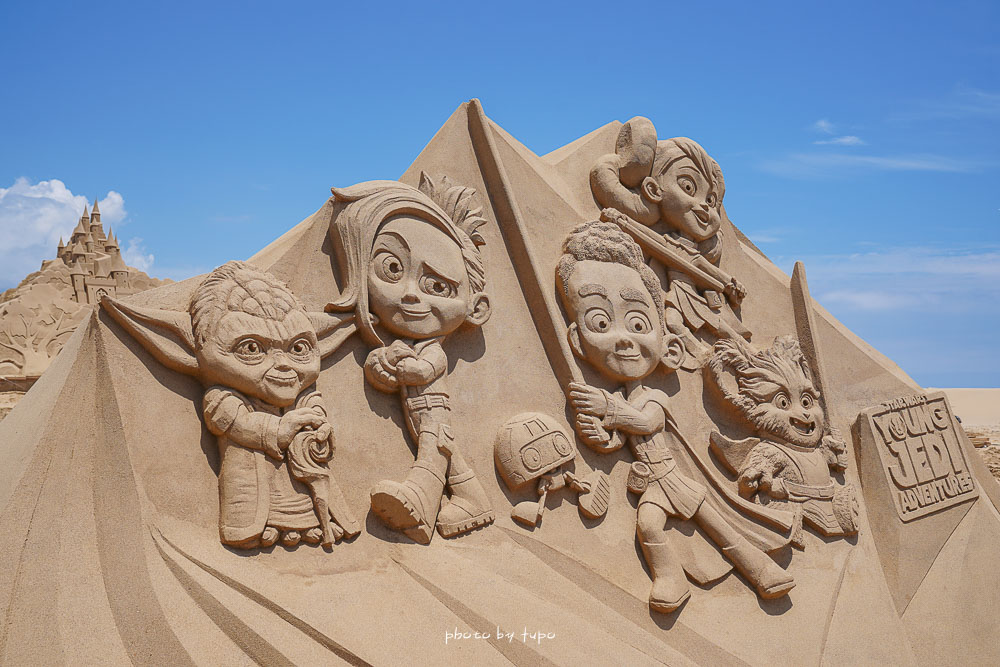 「2023福隆沙雕季」迪士尼主題沙雕,展期2023.6.9~10.22,8米高白雪公主城堡主雕