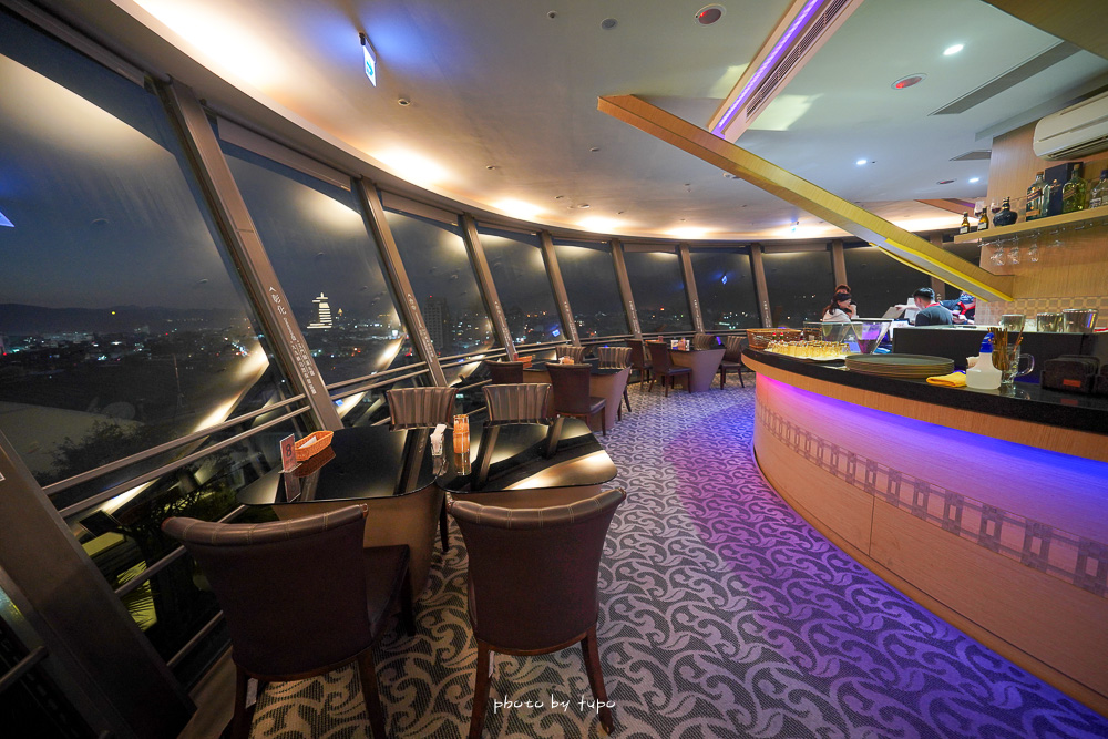 南投埔里「16樓景觀餐廳」開放囉，最新夜景秘境，可以欣賞夕陽景致、360度景觀夜景