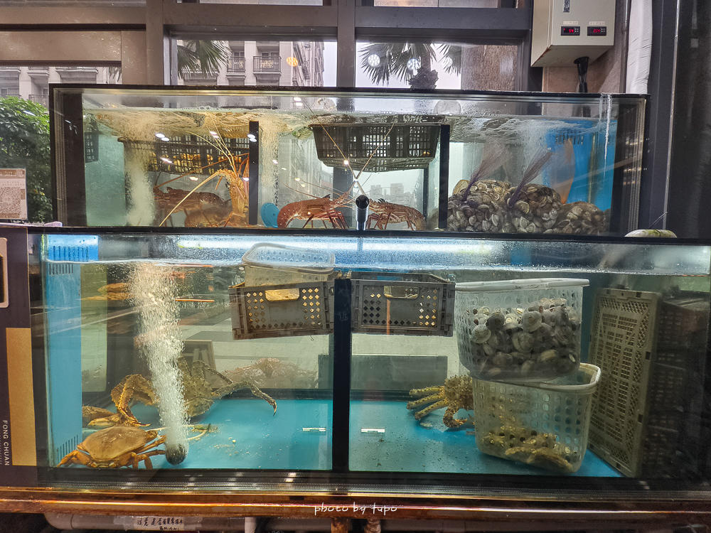 汐止螃蟹「灃川生鮮市集」隱藏版饕客代客料理，滿滿蟹黃螃蟹只要2xx元，專人處理好超方便!