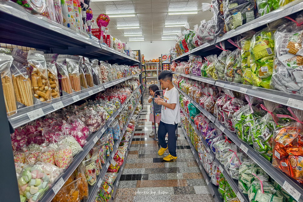 台南零食批發、必買宅配伴手禮「溢勝食品、炎祐食品 」巨無霸台式馬卡龍、必買零食店