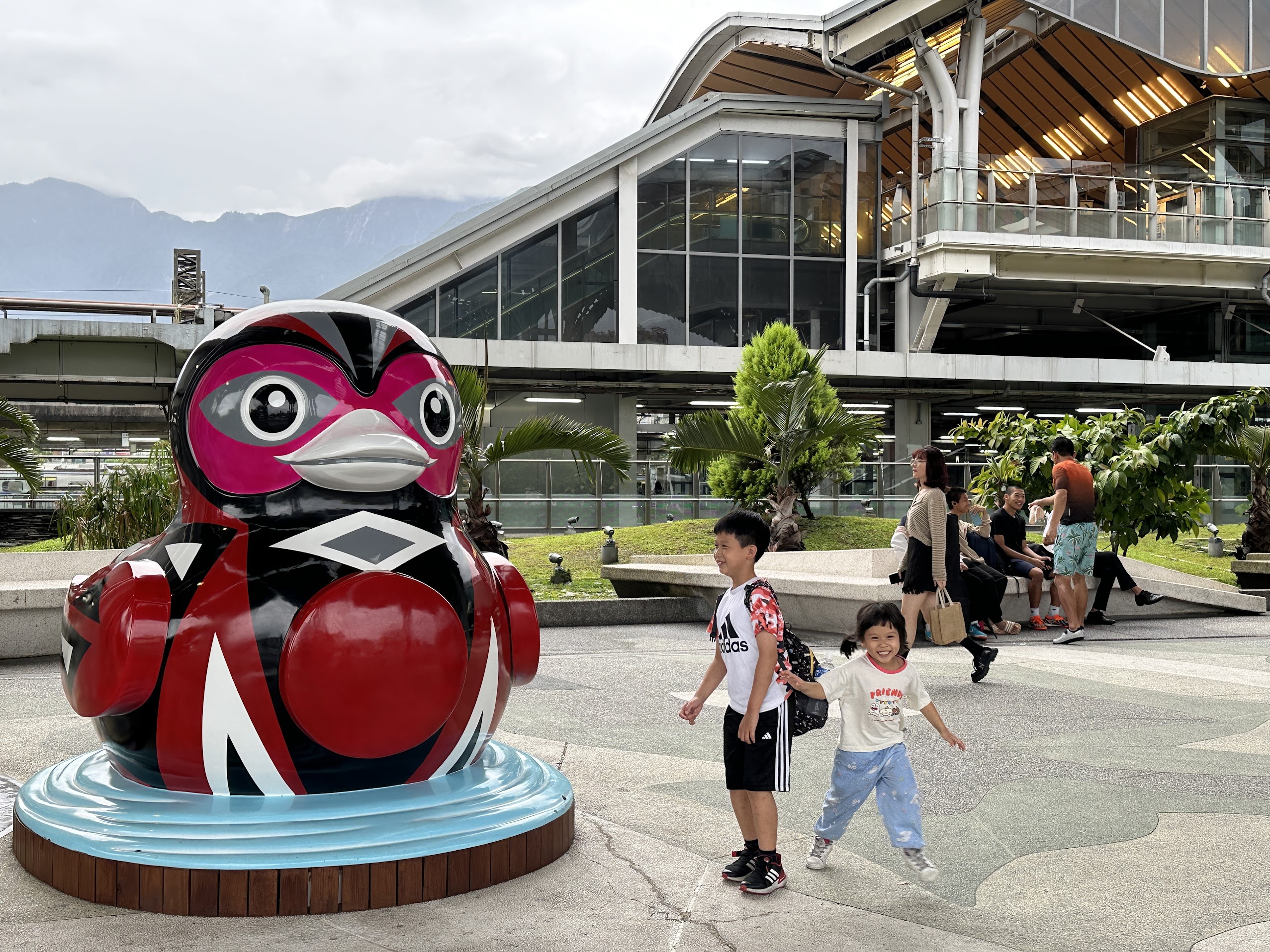 火車環島必備！超狂台鐵買1送1「Taiwan PASS台鐵版」7/1~9/30兩人同行一人免費，整合台鐵、捷運及台灣好行的國內自由行交通電子票券