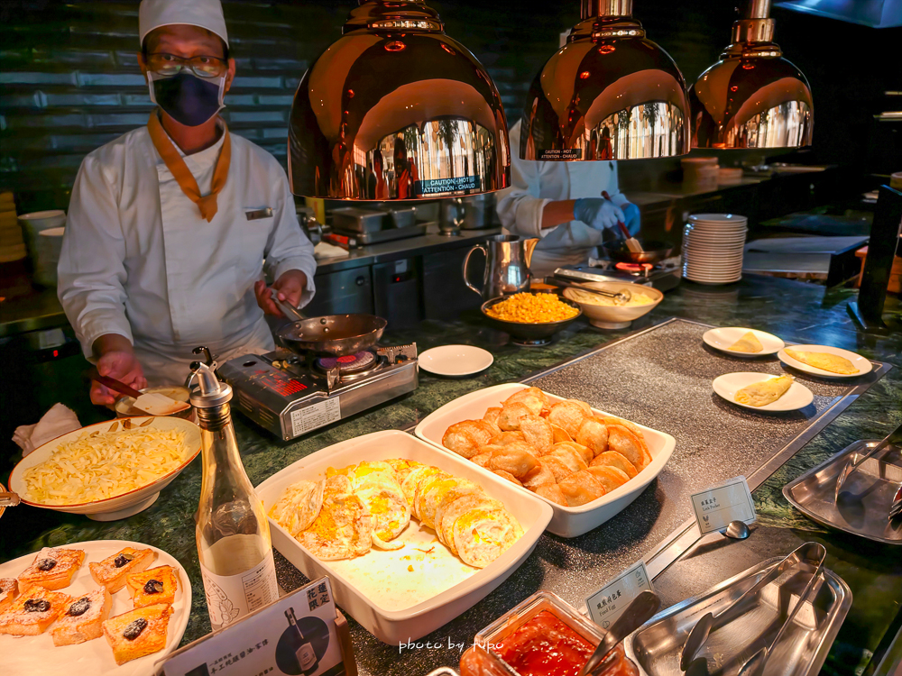 花蓮飯店「花蓮遠雄悅來大飯店」寒假首團優惠專案、一泊二食早晚餐+2日海洋公園門票+贈小孩入住