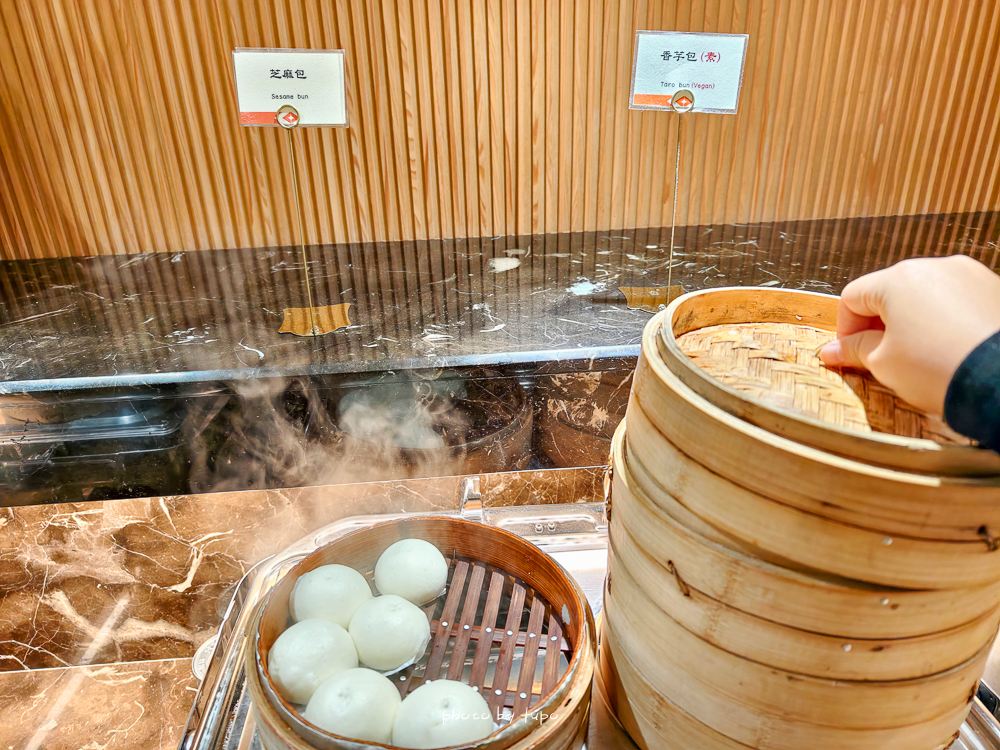 苗栗溫泉飯店推薦｜享沐時光莊園渡假酒店 700坪露天溫泉、每房大浴池，一泊二食最新火鍋晚餐與宵夜｜早餐菜色分享