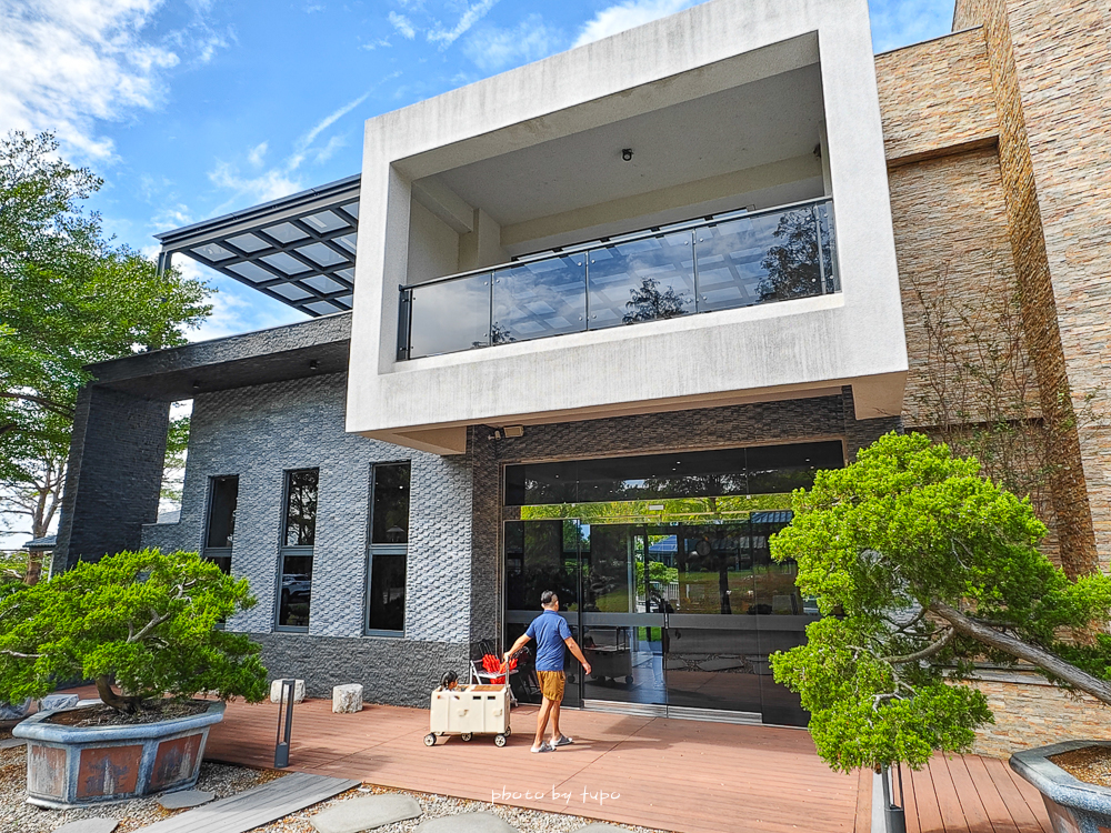 苗栗溫泉飯店推薦｜享沐時光莊園渡假酒店 700坪露天溫泉、每房大浴池，一泊二食最新火鍋晚餐與宵夜｜早餐菜色分享