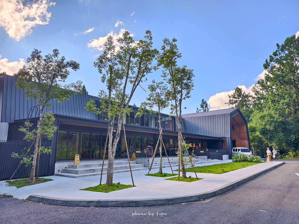 【南投溪頭住宿推薦】溪頭福華渡假飯店,住進森林裡滿版星空飯店,含夜間飛鼠導覽＆五感DIY活動