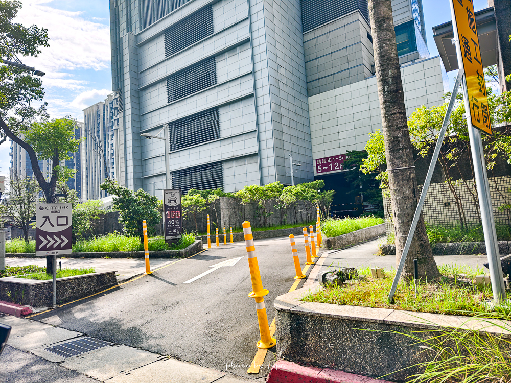 【台北南港住宿推薦】六福萬怡酒店快閃團購｜超狂假日不加價，一泊二食，還有第三第四人免費住！