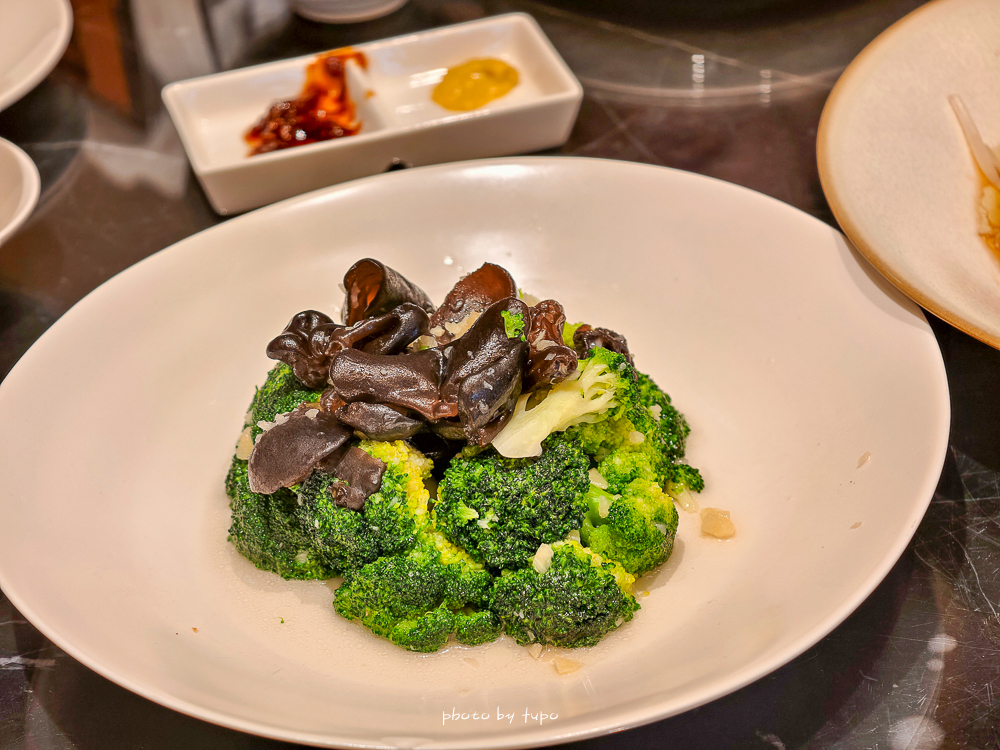 嘉義親子飯店推薦｜嘉義福容VOCO酒店最新開幕，嘉義101地標級住宿，遊戲區＋室內溫水泳池＋高空酒吧