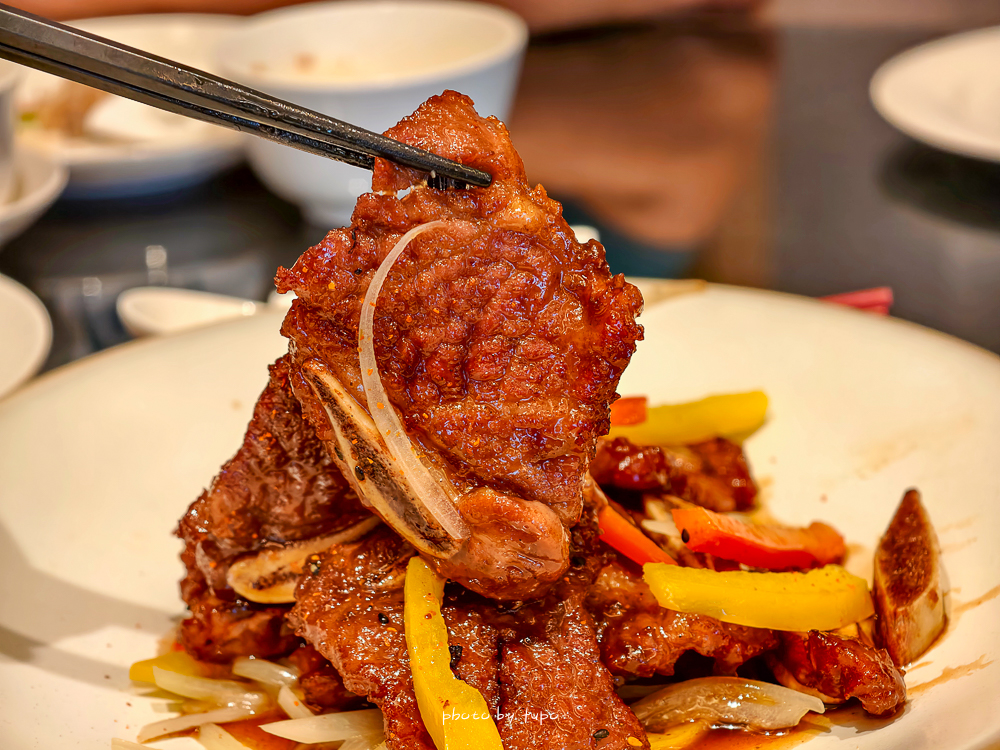 嘉義親子飯店推薦｜嘉義福容VOCO酒店最新開幕，嘉義101地標級住宿，遊戲區＋室內溫水泳池＋高空酒吧