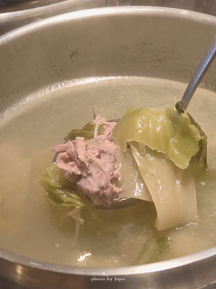 南港汐止平價住宿「汐止福泰大飯店」寬敞舒適的商務行飯店，免費接駁到南港車站.lalaport