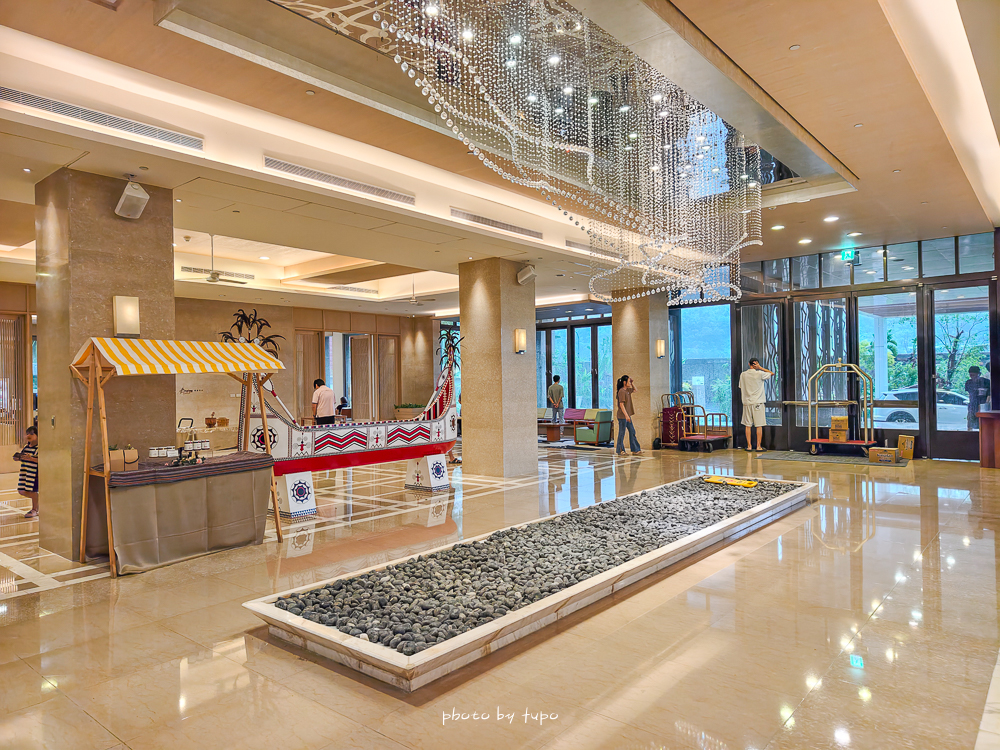 【台東知本金聯世紀酒店】溫泉飯店快閃優惠｜全新泳池＆遊戲區，好愛滿版山景房，送兩位孩童入住再享延退！