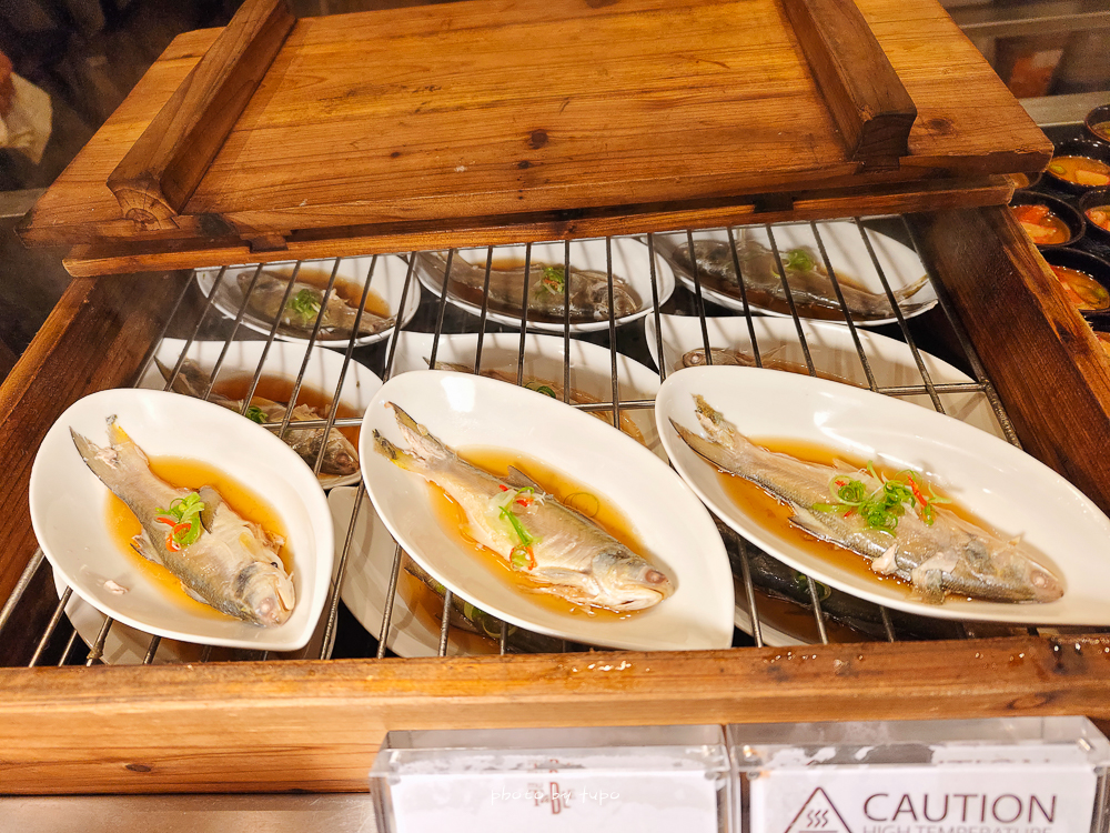 宜蘭礁溪寒沐酒店入住體驗｜行館 vs 本館完整開箱，親子遊戲區、溫泉、泳池、晚餐全攻略