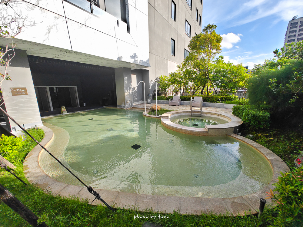 宜蘭礁溪寒沐酒店入住體驗｜行館 vs 本館完整開箱，親子遊戲區、溫泉、泳池、晚餐全攻略