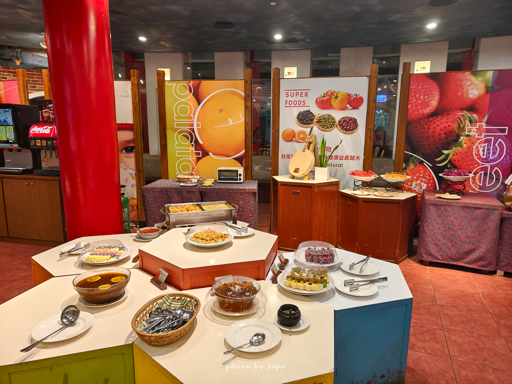 墾丁悠活渡假村｜全包式渡假飯店、有漂漂河滑水道、兒童遊戲區的飯店，早餐可以吃到12:00！