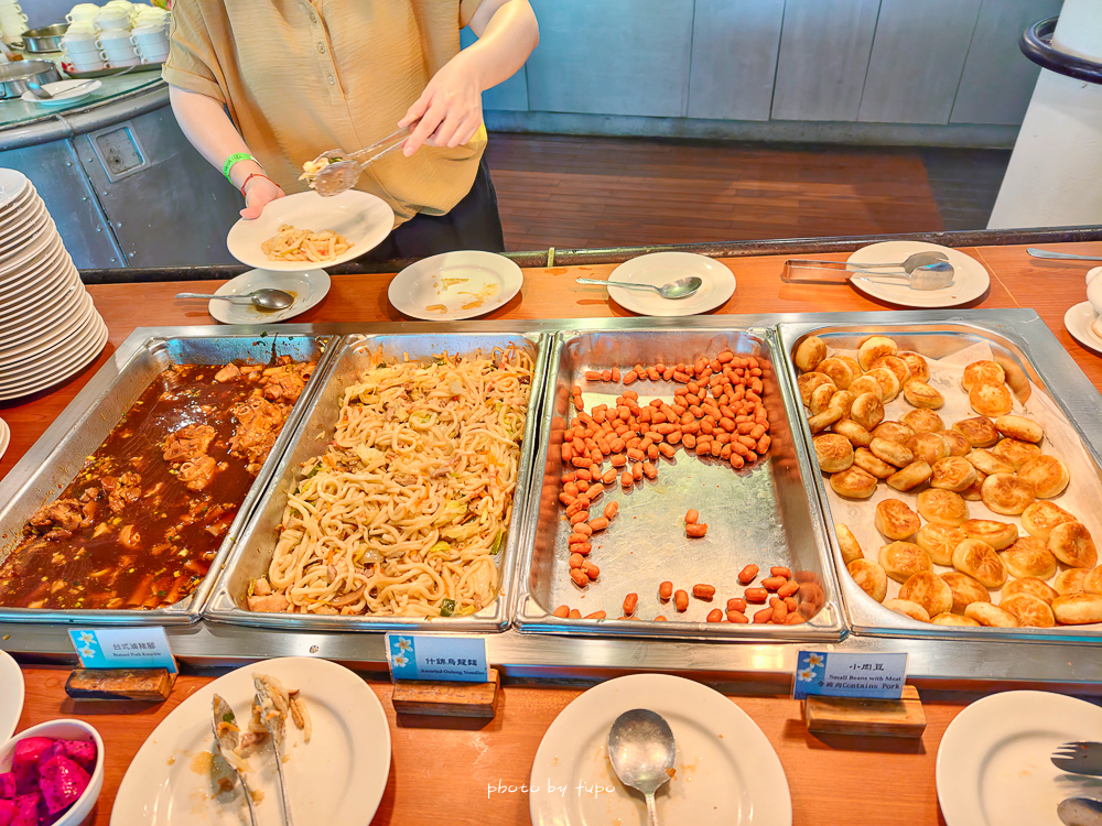 墾丁悠活渡假村｜全包式渡假飯店、有漂漂河滑水道、兒童遊戲區的飯店，早餐可以吃到12:00！