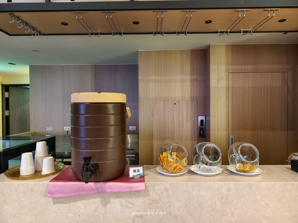 宜蘭頭城住宿推薦｜蘭陽烏石港海景酒店：室內泳池、兒童遊戲區、頂樓無敵海景下午茶