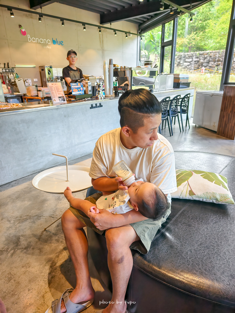 美暈!宜蘭【鳳梨屋水上莊園】水上森林住宿,房間開門可餵魚、最新動物區、還能體驗水桶划船! 美暈!宜蘭【鳳梨屋水上莊園】水上森林住宿,房間開門可餵魚、最新動物區、還能體驗水桶划船!