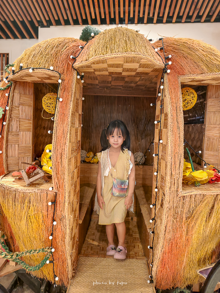 美暈!宜蘭【鳳梨屋水上莊園】水上森林住宿,房間開門可餵魚、最新動物區、還能體驗水桶划船! 美暈!宜蘭【鳳梨屋水上莊園】水上森林住宿,房間開門可餵魚、最新動物區、還能體驗水桶划船!