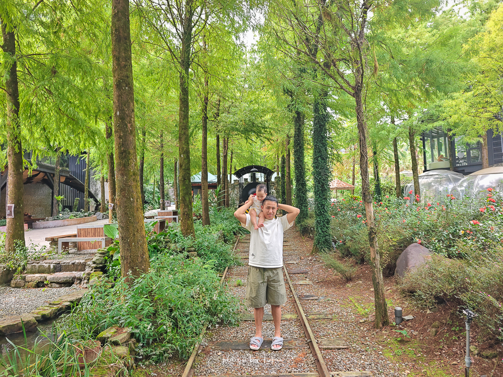 美暈!宜蘭【鳳梨屋水上莊園】水上森林住宿,房間開門可餵魚、最新動物區、還能體驗水桶划船! 美暈!宜蘭【鳳梨屋水上莊園】水上森林住宿,房間開門可餵魚、最新動物區、還能體驗水桶划船!