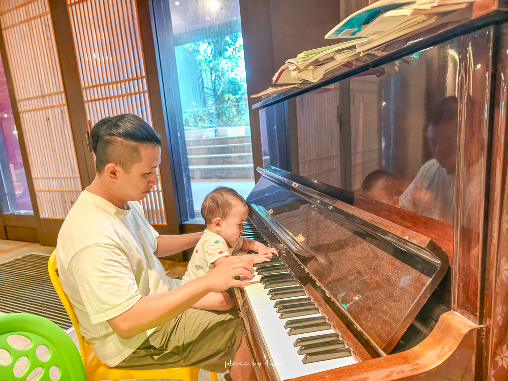 美暈!宜蘭【鳳梨屋水上莊園】水上森林住宿,房間開門可餵魚、最新動物區、還能體驗水桶划船! 美暈!宜蘭【鳳梨屋水上莊園】水上森林住宿,房間開門可餵魚、最新動物區、還能體驗水桶划船!