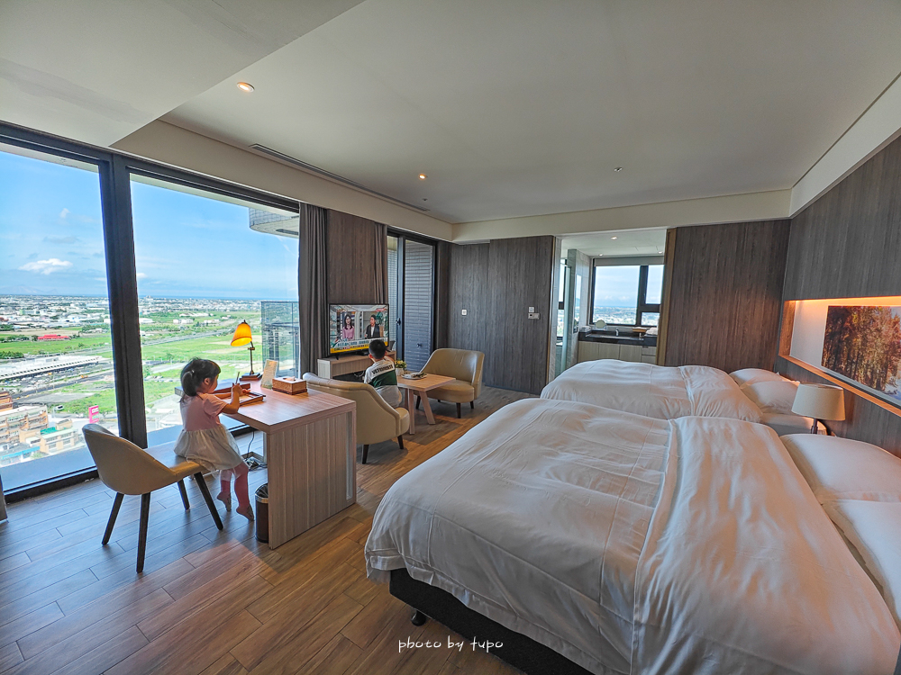 2026 村却國際溫泉酒店｜跨年、寒假、春節快閃優惠｜百萬夜景飯店、房裡泡湯、親子遊戲室、星空酒吧、早午餐吃到下午1點 @小腹婆大世界