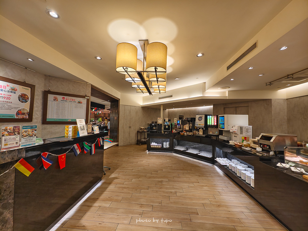 台南住宿推薦｜台南台糖長榮酒店最新住宿心得：親子友善、戶外泳池、近文化中心，CP值爆高！