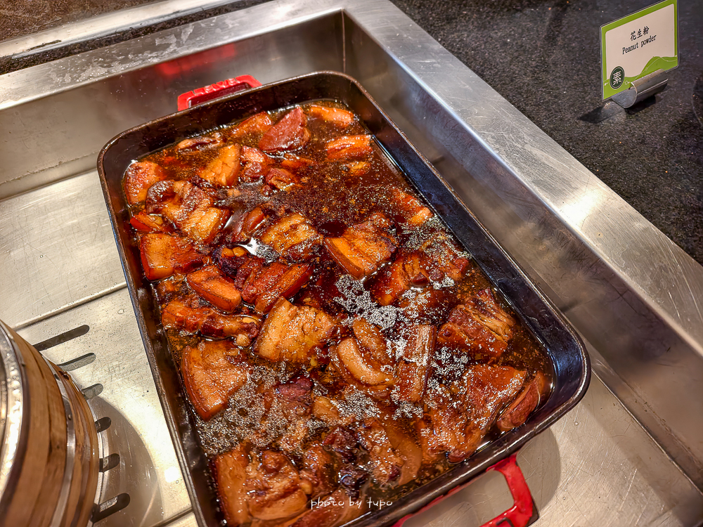 台南住宿推薦｜台南台糖長榮酒店最新住宿心得：親子友善、戶外泳池、近文化中心，CP值爆高！