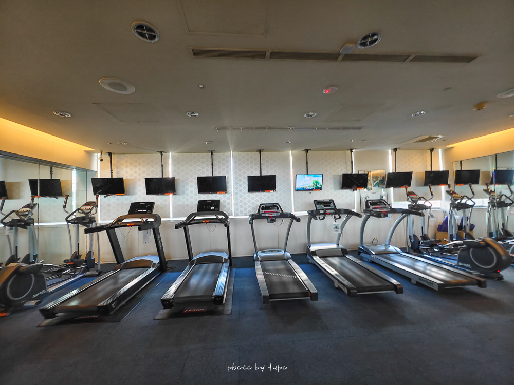 台南住宿推薦｜台南台糖長榮酒店最新住宿心得：親子友善、戶外泳池、近文化中心，CP值爆高！