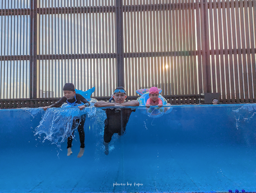 高雄 H2O Hotel 水京棧國際酒店評價｜值得住嗎？超狂下午茶、京站會館菜色、透明泳池、房型、早餐牛排完整開箱