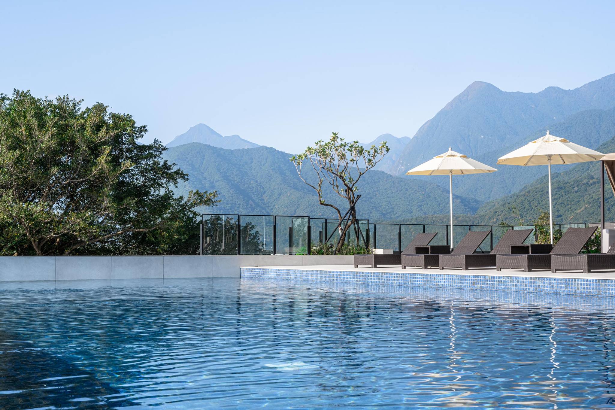 【2026 花蓮住宿推薦】煙波花蓮太魯閣 山闊館｜早午餐吃到 13:30、第三位免費住、寵物友善親子飯店